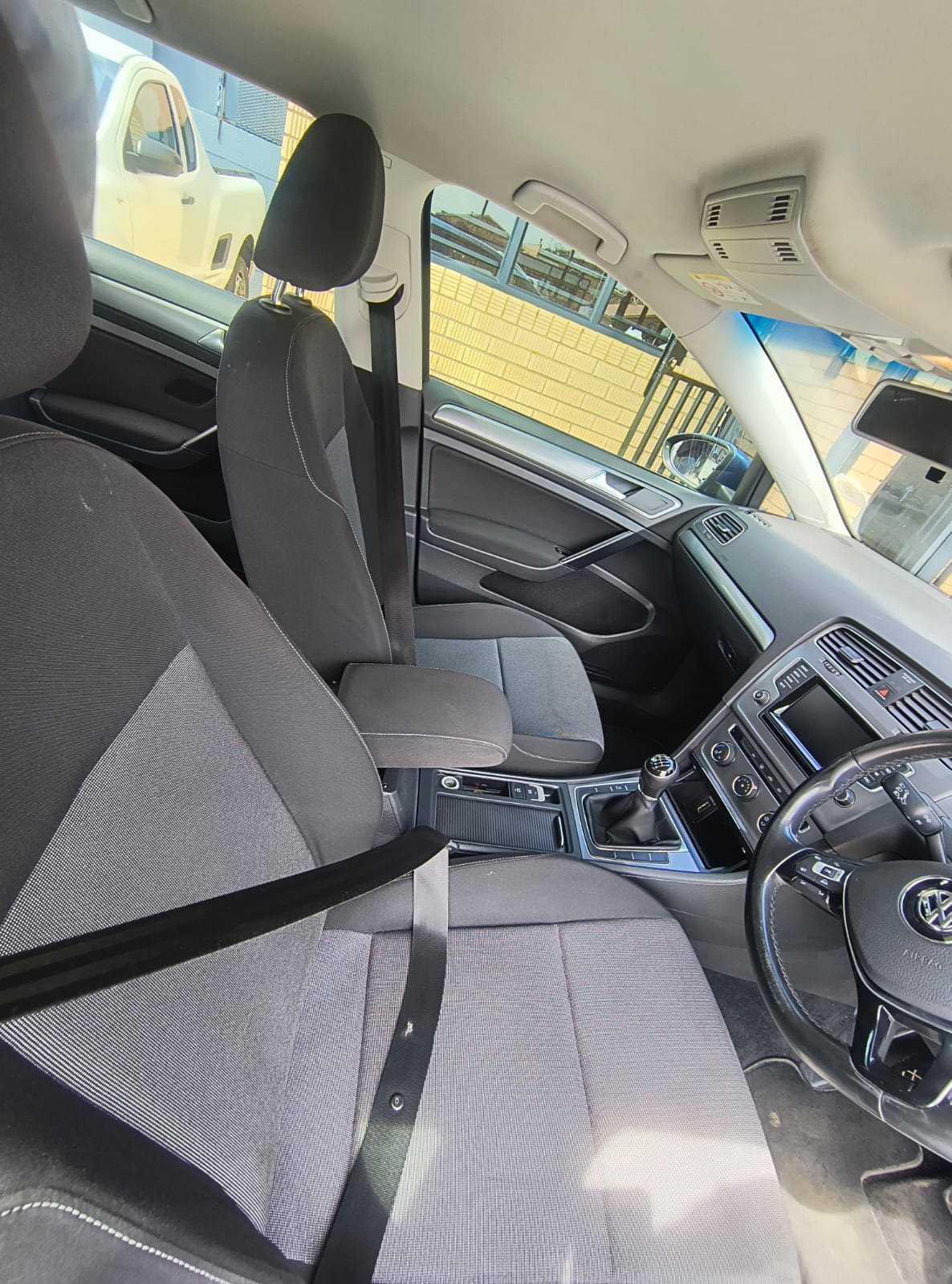 
								2014 Volkswagen Golf 7 1.4 TSI Trendline for Sale in Lenasia | BYT Motors full									
