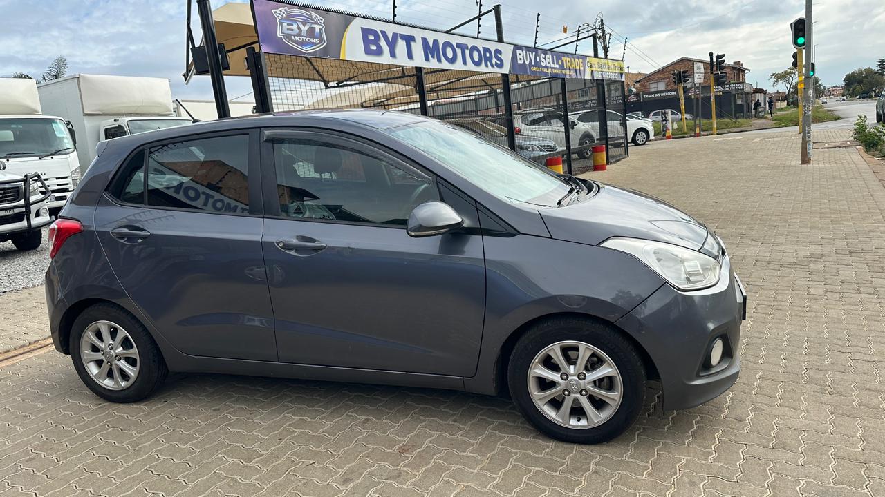 
								2016 Hyundai Grand i10 – 115,000KM | Manual | Fuel Efficient | Excellent Condition full									