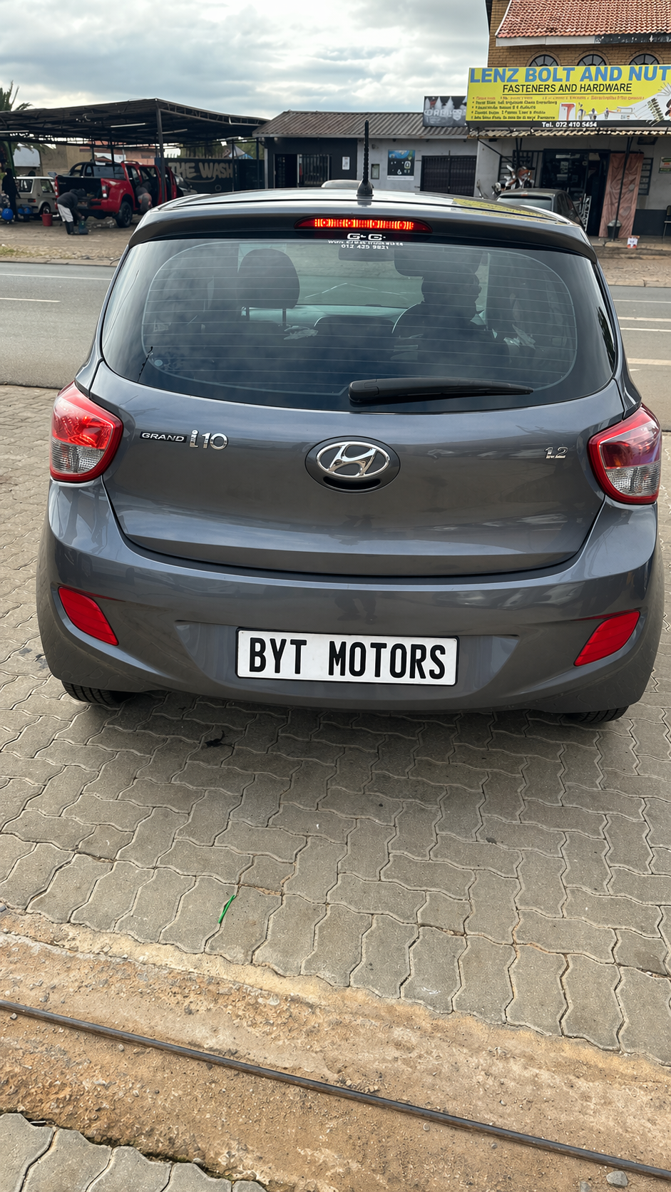 
								2016 Hyundai Grand i10 – 115,000KM | Manual | Fuel Efficient | Excellent Condition full									