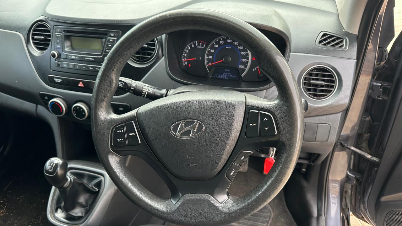 
								2016 Hyundai Grand i10 – 115,000KM | Manual | Fuel Efficient | Excellent Condition full									