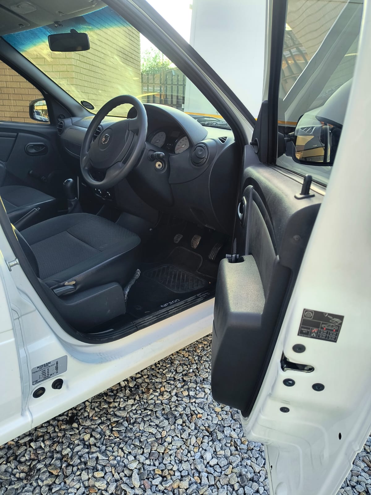
								2021 Nissan NP200 1.5 Diesel for Sale in Lenasia | BYT Motors full									