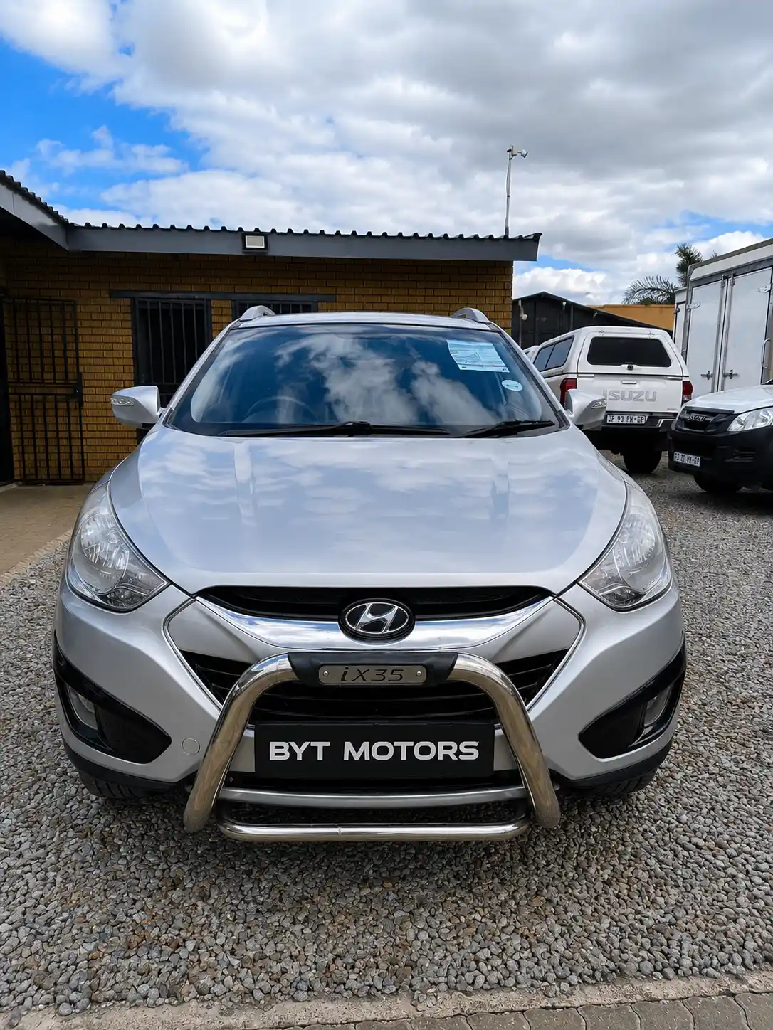 byt motors 2010 hyundai ix35 limited edition front view byt motors lenasia joburg johannesburg.jpeg