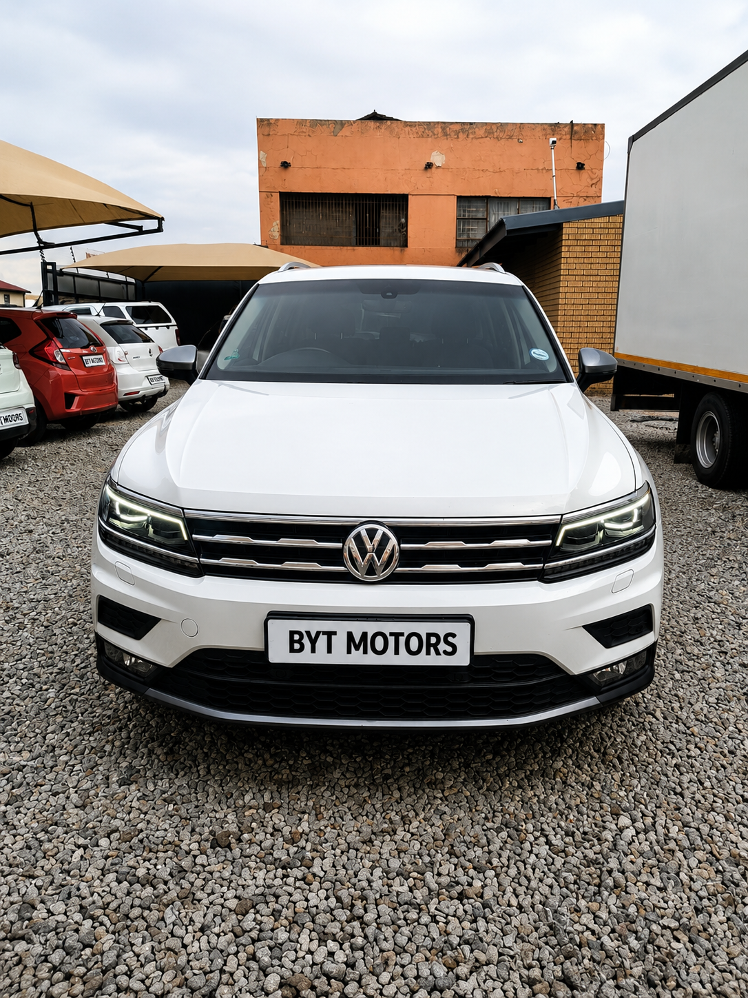 byt motors 2018 vw tiguan allspace 2 0 tdi 4motion dsg white lenasia joburg south africa front view.jpg
