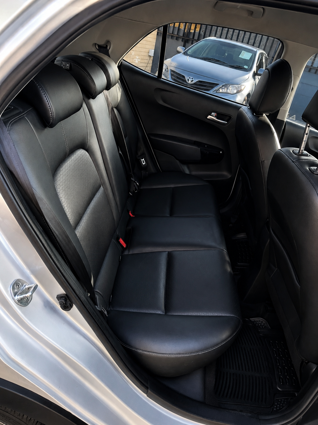 
								2021 Kia Picanto 1.2 X Line Automatic For Sale in Johannesburg | BYT Motors Lenasia full									