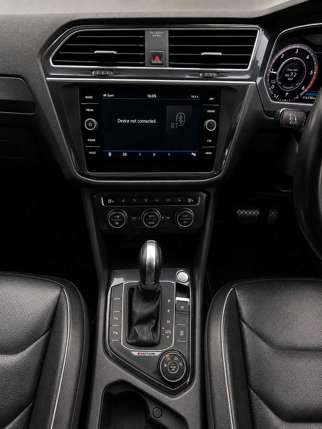 
								2018 Volkswagen Tiguan Allspace 2.0 TDI 4Motion DSG For Sale in Johannesburg | BYT Motors full									