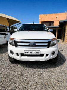 2015 Ford Ranger 2.2 TDCi XL Single Cab 4×4 Manual for sale at BYT Motors Lenasia. 218,124km, aircon, 4×4 selector, alloy wheels, durable load bin and well-maintained condition. Finance available.