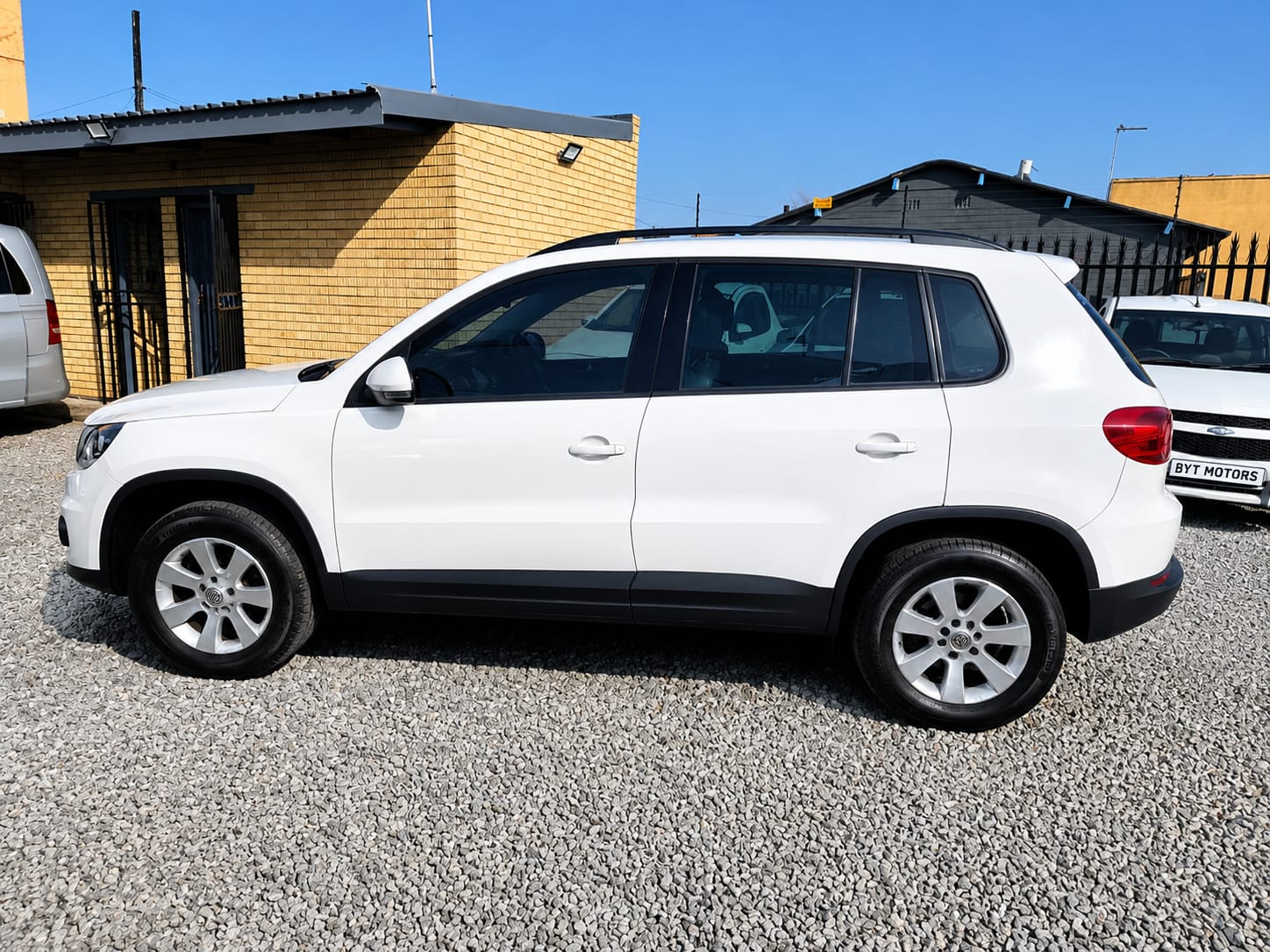 
								2012 VW Tiguan 2.0 TDI DSG Automatic 4Motion for Sale | Quality Used Cars in Lenasia Johannesburg | BYT Motors full									