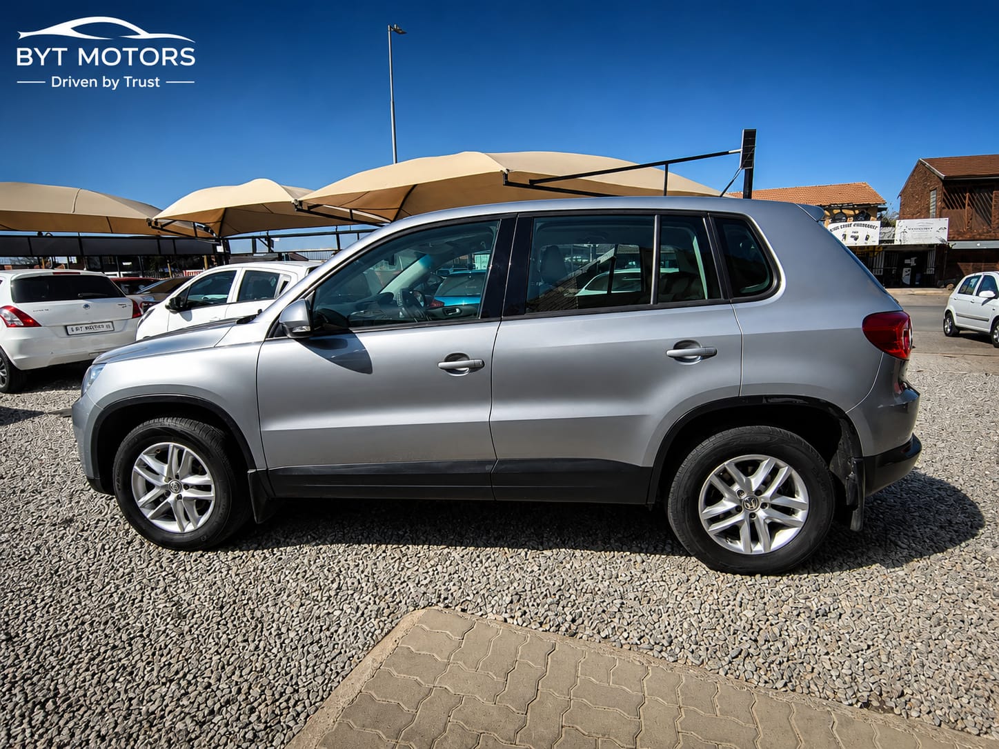 
								# Volkswagen Tiguan for Sale in Johannesburg | 2010 1.4 TSI Manual full									
